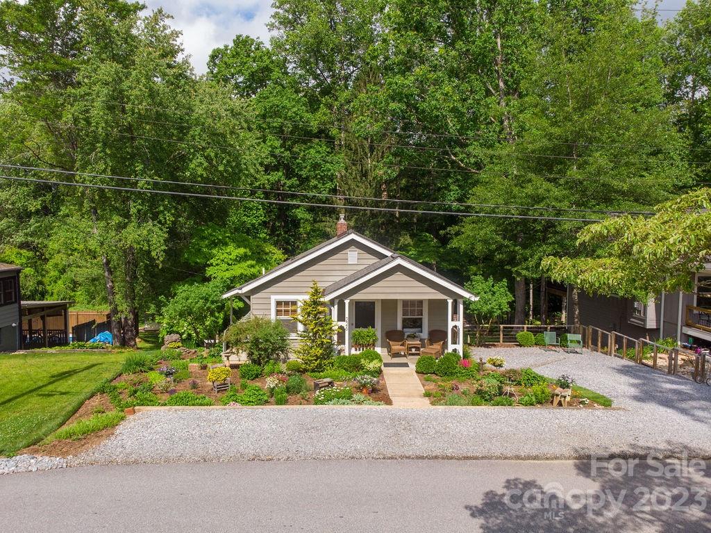 226 Turnpike Road Brevard, NC 28712 - Photo 2 of 42 Gallery Image 2