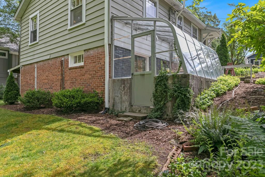 226 Turnpike Road Brevard, NC 28712 - Photo 22 of 42 Gallery Image 22