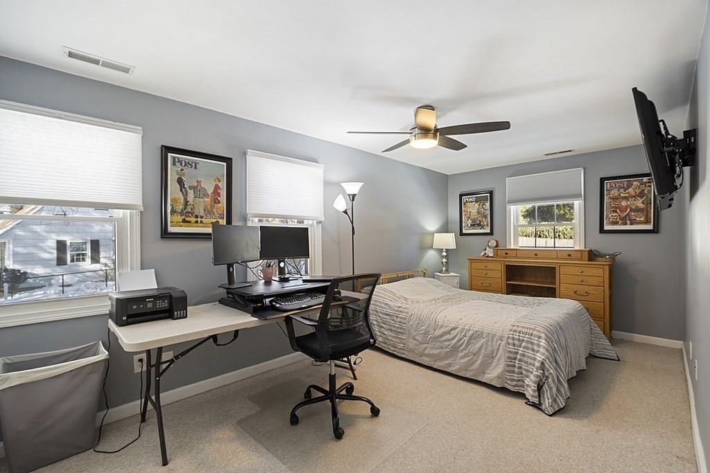 15 Davis Road Methuen, MA 01844 - Photo 16 of 23 Gallery Image 16