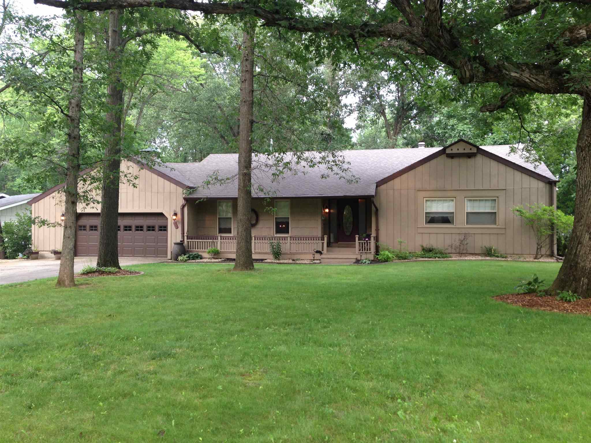 31 Indian Trail Road Macomb, IL 61455 - Photo 1 of 19 Gallery Image 1
