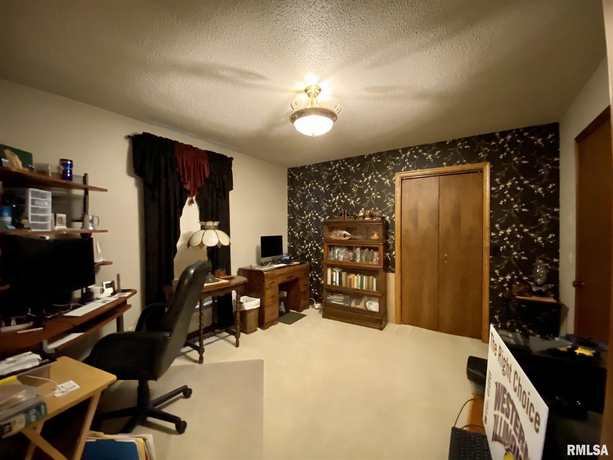 31 Indian Trail Road Macomb, IL 61455 - Photo 13 of 19 Gallery Image 13