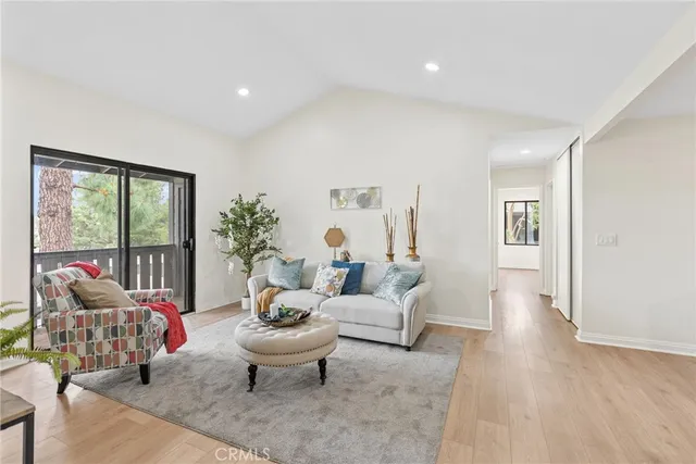 $499,999 | 20702 El Toro Lake, Unit 90, Lake Forest, CA 92630