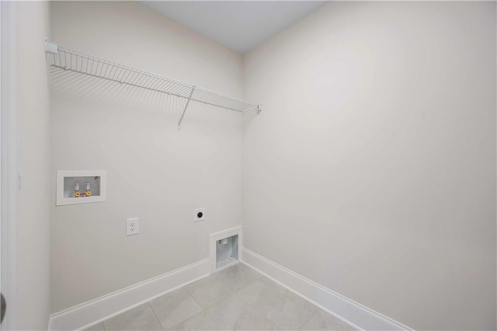 126 Spaulding Lane Woodstock, GA 30188 - Photo 29 of 48 a view of a small space