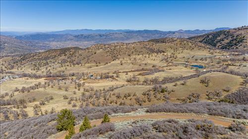 0 St Moritz Place Tehachapi, CA 93561 - Photo 8 of 15 a view of mountains and mountain
