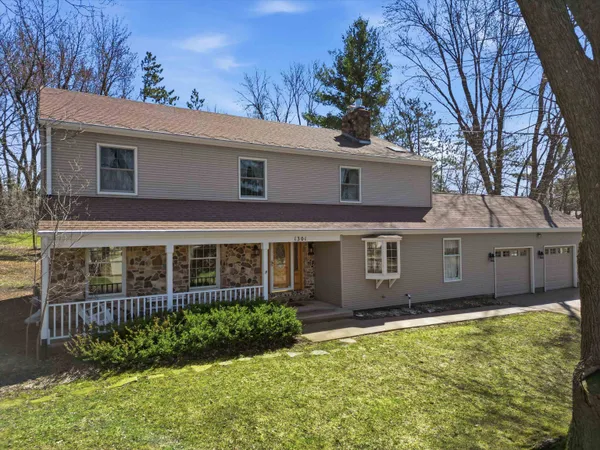 $349,900 | 1301 North Broadway Avenue, Marshfield, WI 54449
