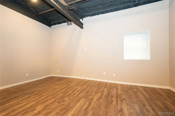 $2,100 | 2335 Main Street, Buffalo, NY 14214