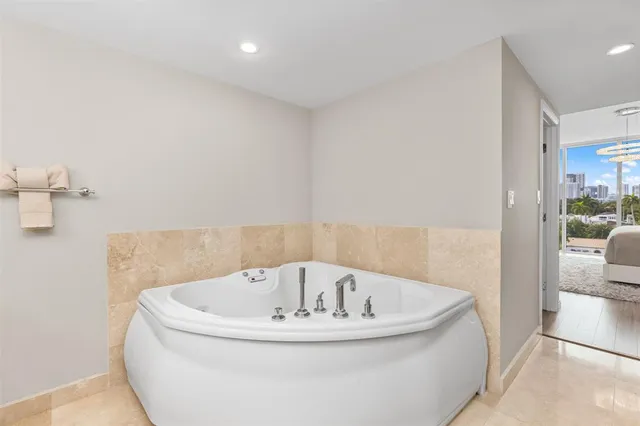 $12,500 | 45 Hendricks Isle, Unit 403, Fort Lauderdale, FL 33301