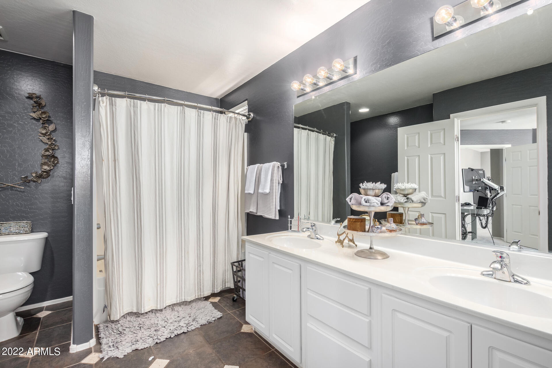 1727 South Rome Street Gilbert, AZ 85295 - Photo 12 of 40 23 Rome