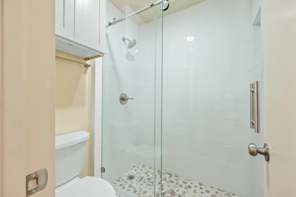 $229,900 | 2829 Timmons Lane, Unit 201, Houston, TX 77027