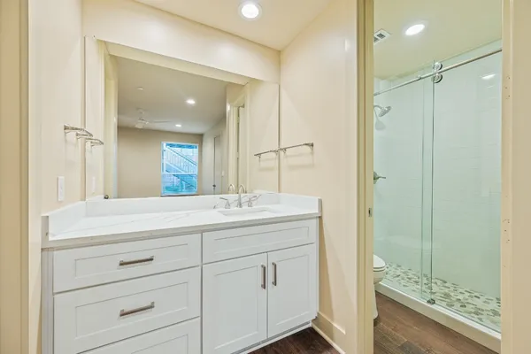 $229,900 | 2829 Timmons Lane, Unit 201, Houston, TX 77027