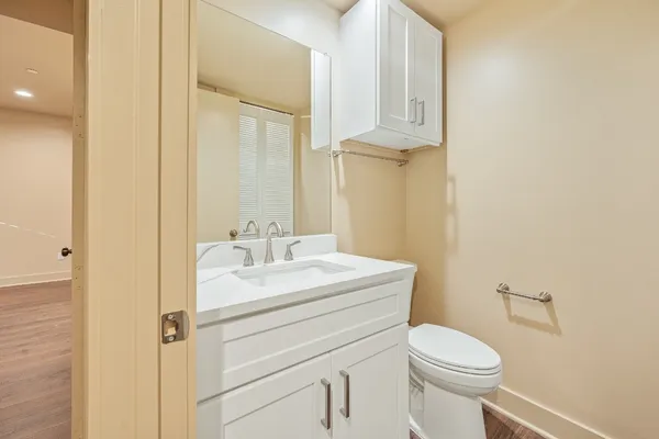 $229,900 | 2829 Timmons Lane, Unit 201, Houston, TX 77027