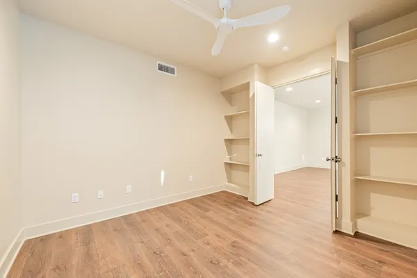 $229,900 | 2829 Timmons Lane, Unit 201, Houston, TX 77027