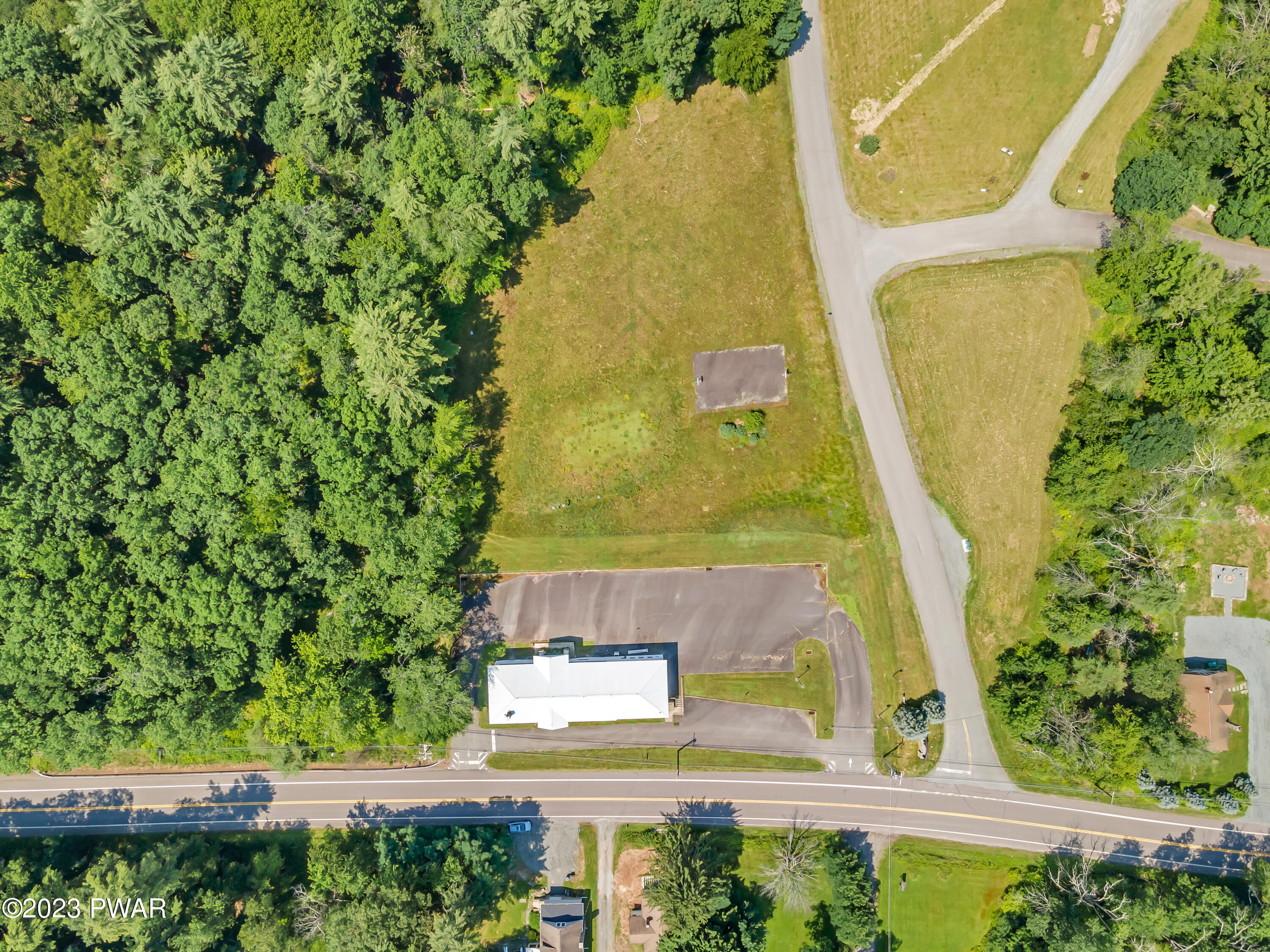 545 Rt 507 Paupack, PA 18451 - Photo 45 of 51