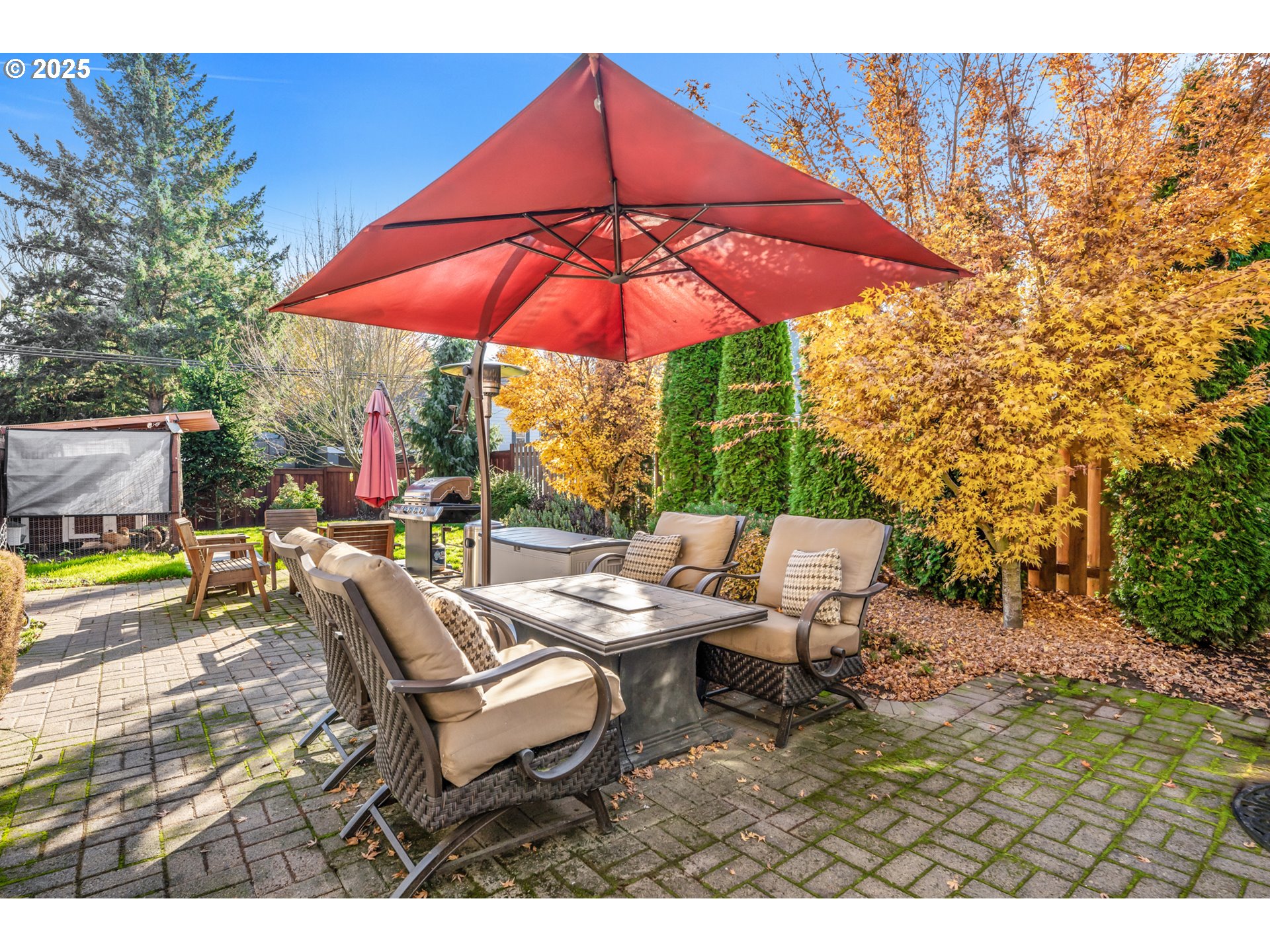 9670 Southwest Frewing Street Portland, OR 97223 - Photo 32 of 40 a view of an outdoor sitting area with furniture