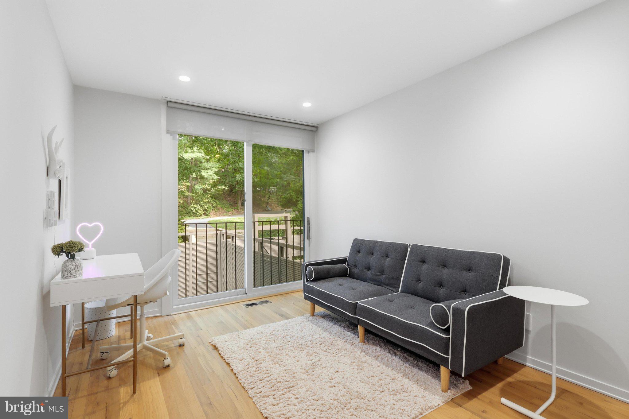 1676 Chimney House Road Reston, VA 20190 - Photo 16 of 56 Bedroom 3/ Office - New Slider, Large Closet