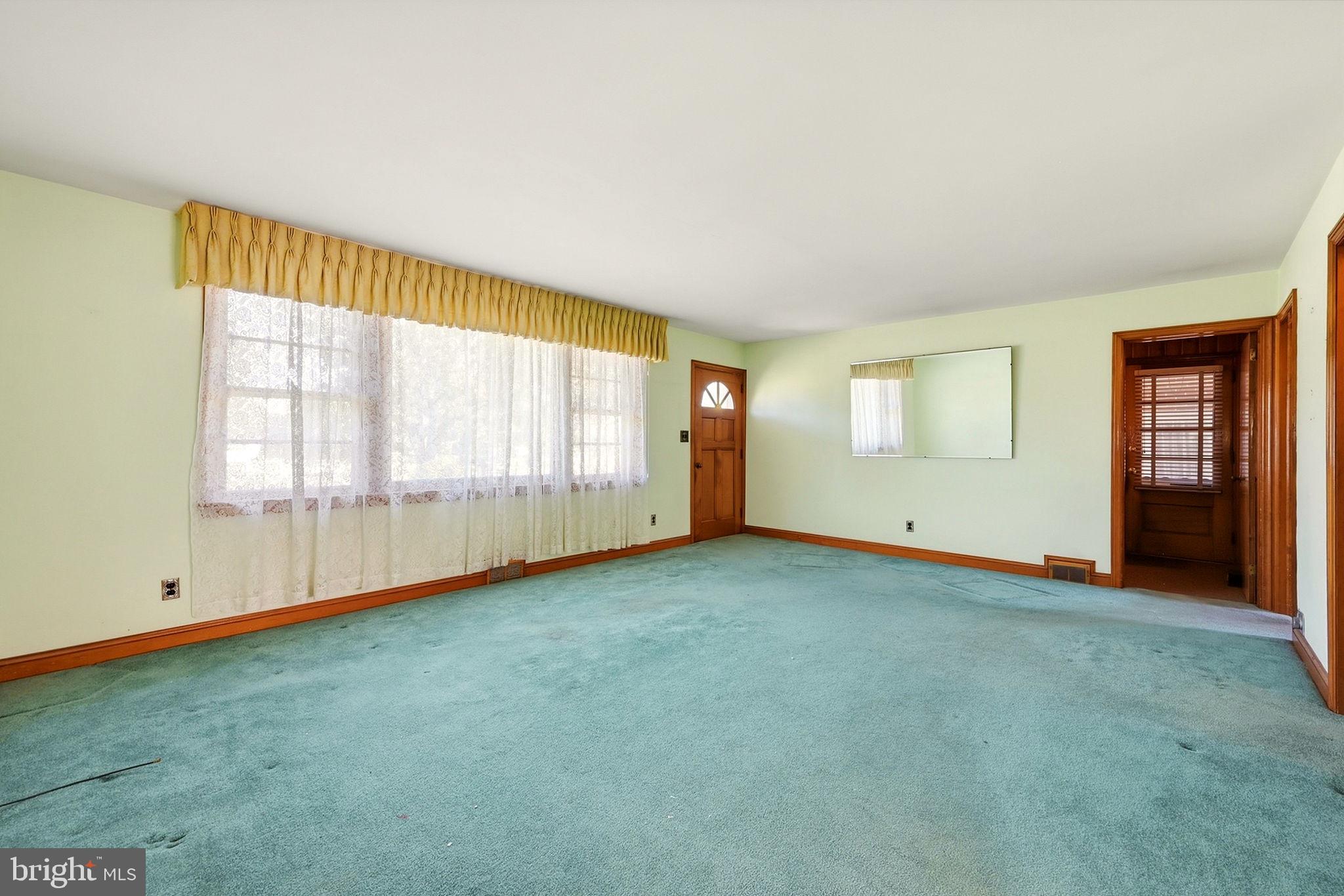 51 Quaker Road Mickleton, NJ 08056 - Photo 4 of 25 Gallery Image 4