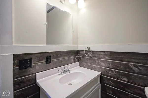 $895 | 522 North Lebanon Street, Unit 3, Lebanon, IN 46052