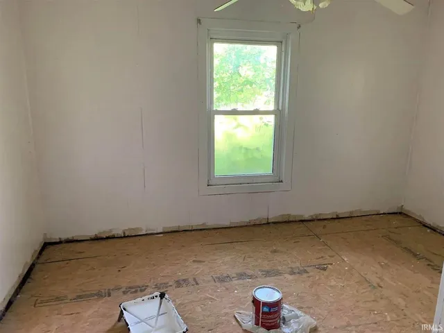 $39,800 | 1316 North Factory Street, Fairmount, IN 46928