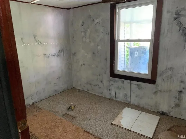 $39,800 | 1316 North Factory Street, Fairmount, IN 46928