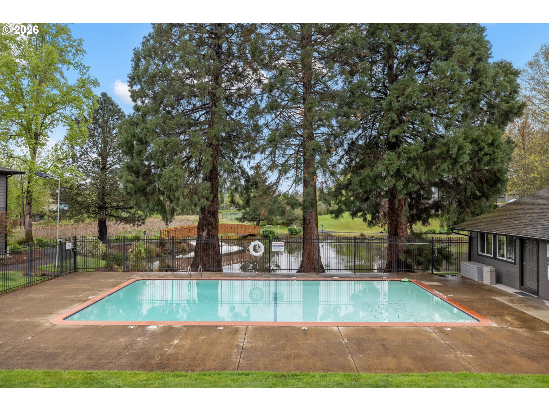 12608 Northwest Barnes Road, Unit 4 Portland, OR 97229 - Photo 29 of 37 Gallery Image 29