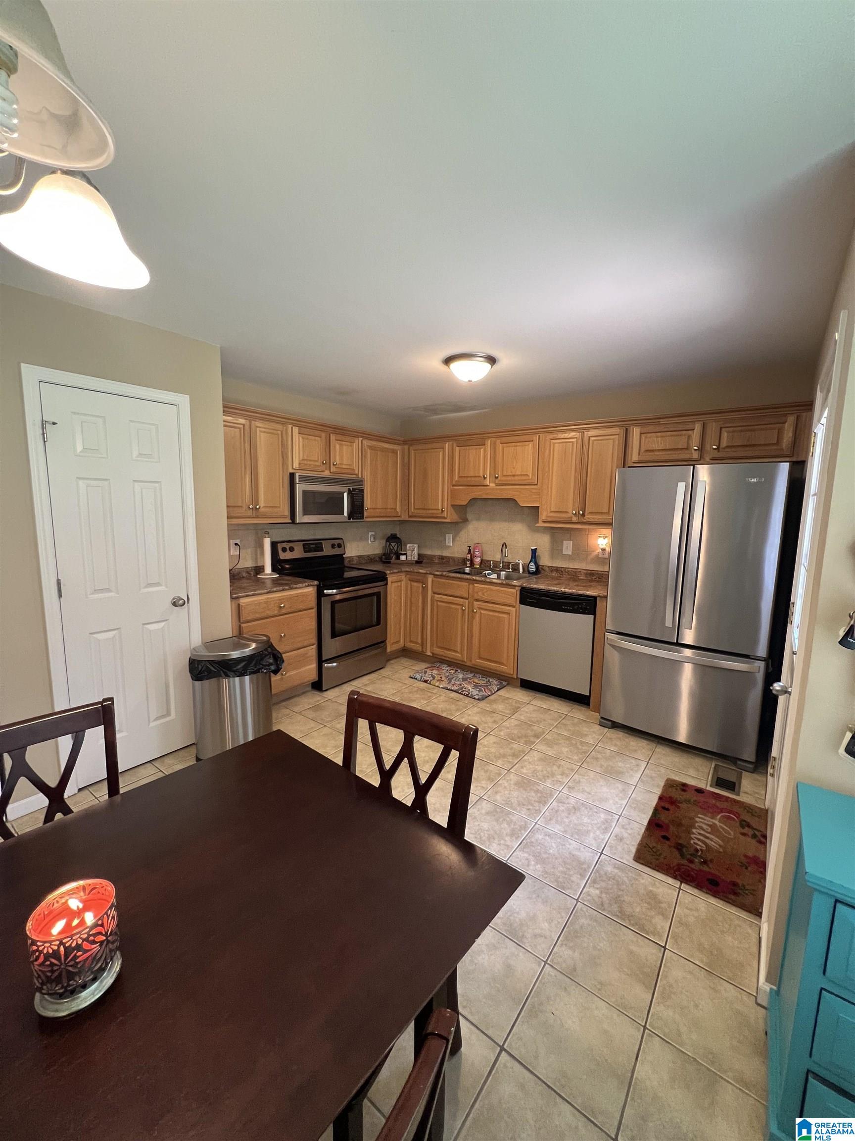 317 Wet Cat Road Hayden, AL 35079 - Photo 8 of 21