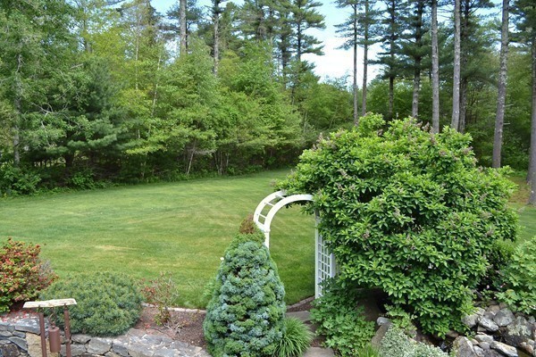 17 Deerfield Terrace Rochester, MA 02770 - Photo 22 of 28