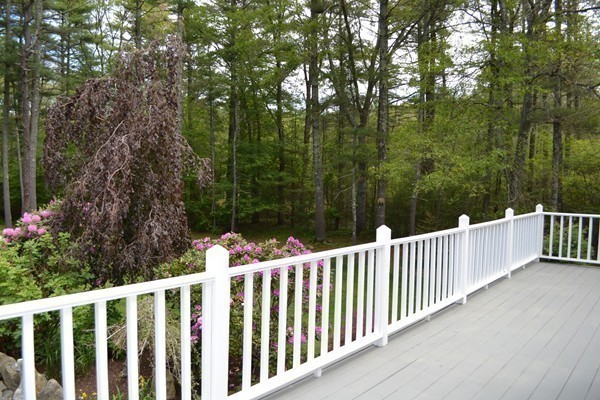 17 Deerfield Terrace Rochester, MA 02770 - Photo 25 of 28