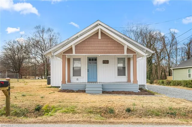 $165,000 | 406 Sullivan Street, Thomasville, NC 27360