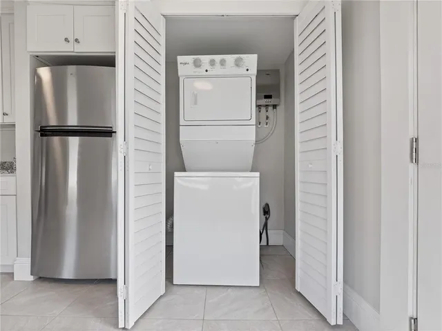 $445,000 | 18 West Vining Street, Winter Garden, FL 34787