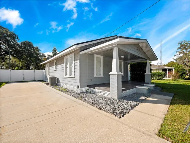 $445,000 | 18 West Vining Street, Winter Garden, FL 34787