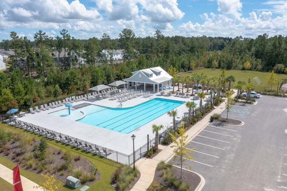 219 Hayworth Road Summerville, SC 29486 - Photo 36 of 37 Bradford Pointe Pool