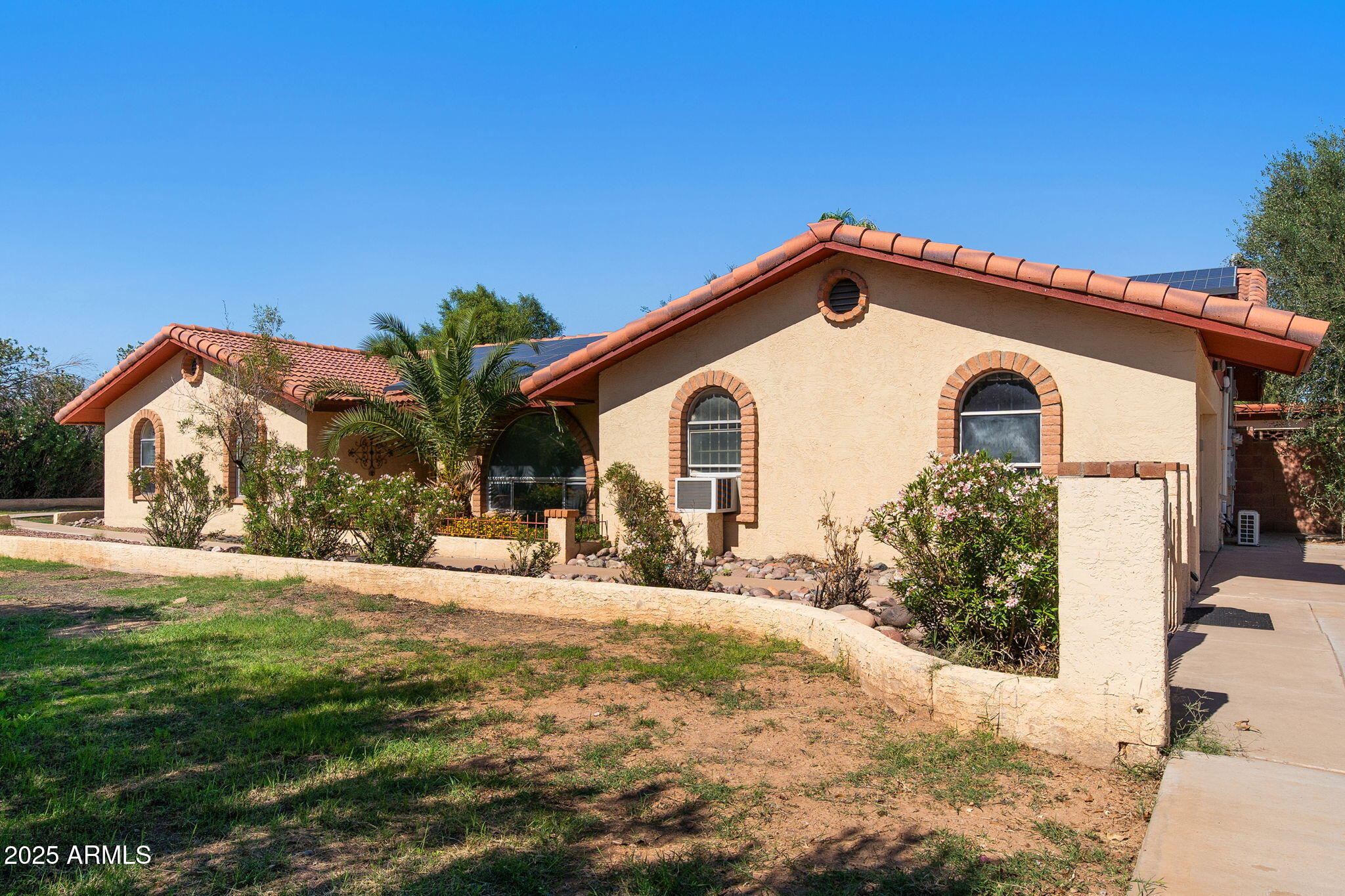 13640 East Williams Field Road Gilbert, AZ 85295 - Photo 1 of 31 001___13640 E Williams Field