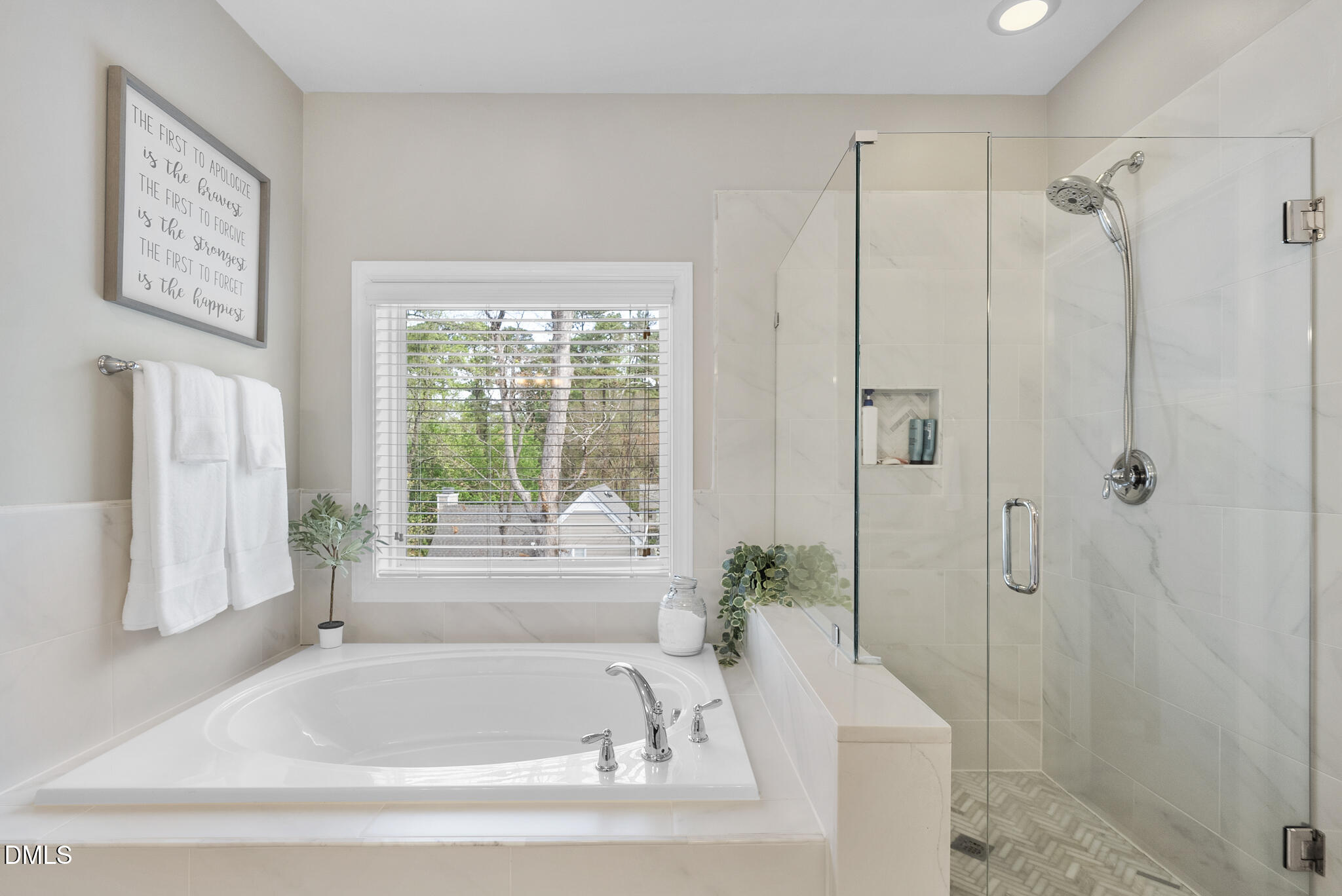 11808 Friendship Oak Trail Raleigh, NC 27613 - Photo 23 of 43 Primary Bathroom