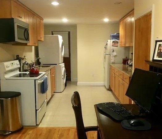 1897 Beacon Street, Unit B1 Brookline, MA 02445 - Photo 5 of 11