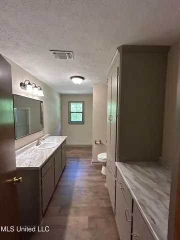 $275,000 | 2333 Comans Road, Carthage, MS 39051