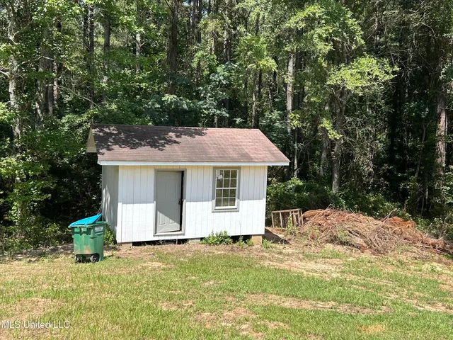 $275,000 | 2333 Comans Road, Carthage, MS 39051