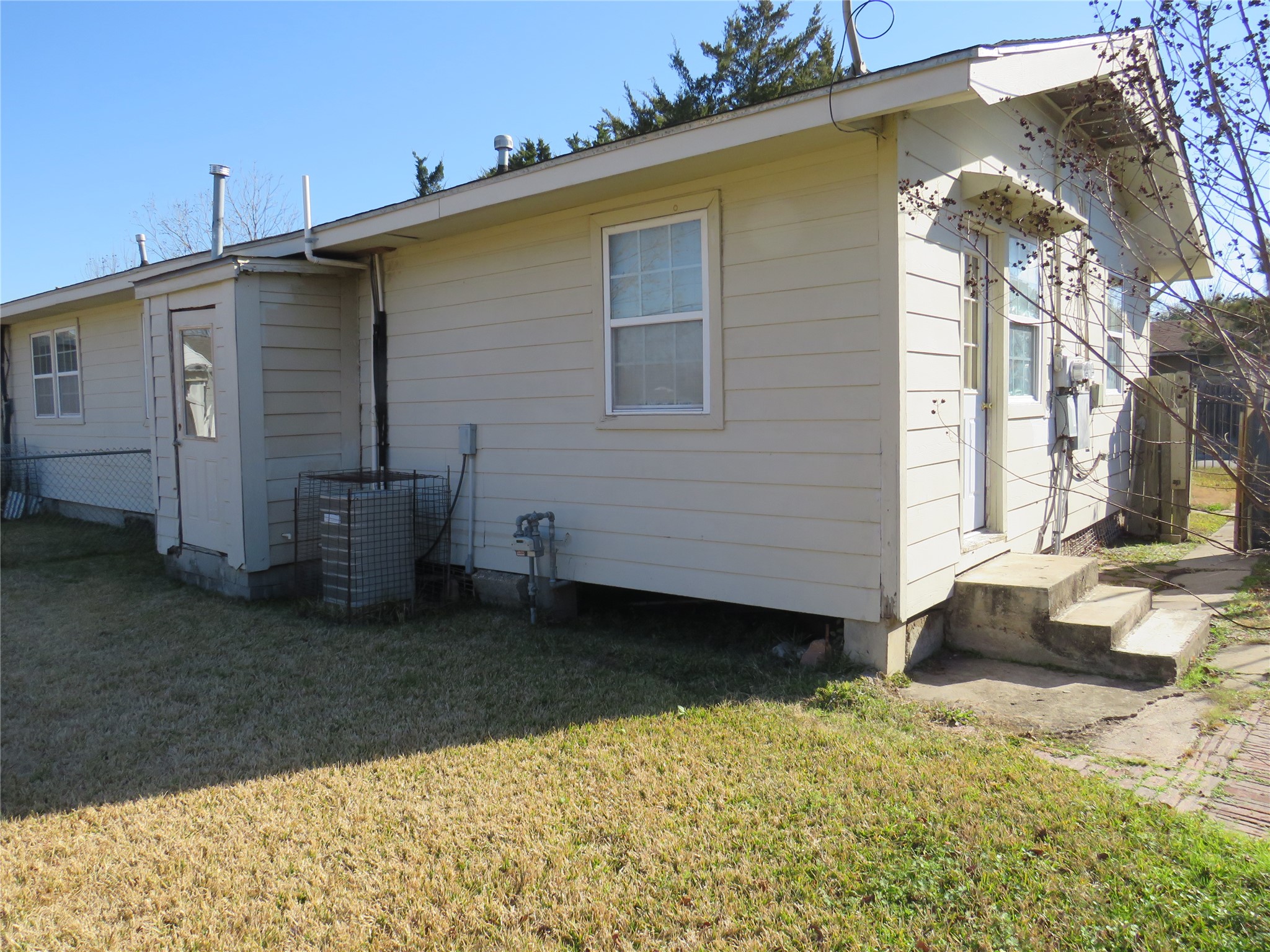 8319 Garland Street Houston, TX 77017 - Photo 13 of 16