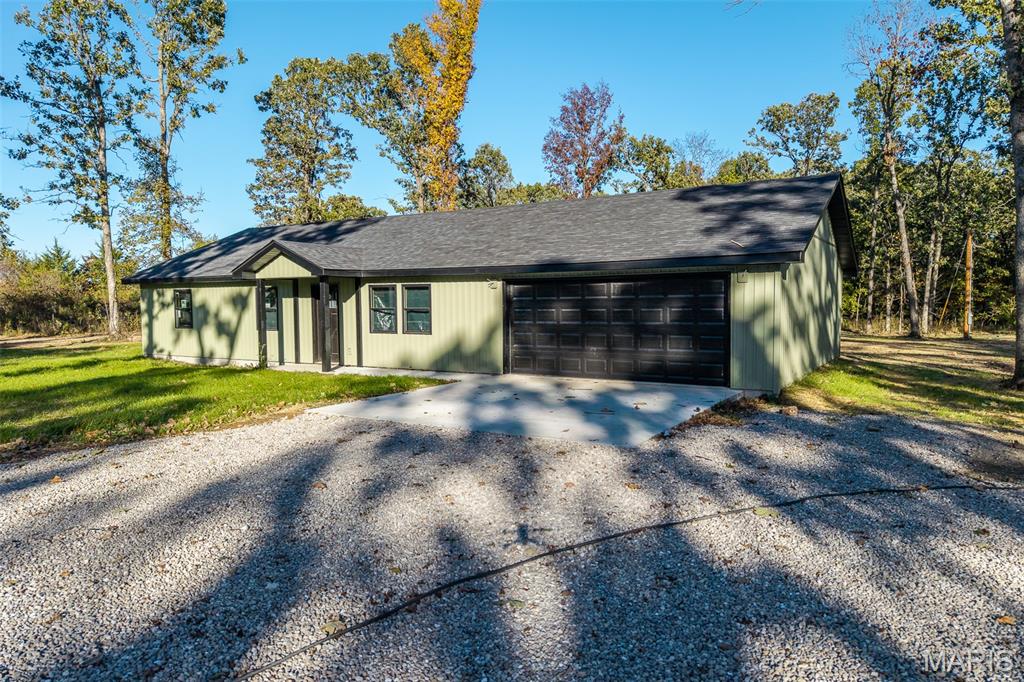 23350 Marvel Drive Lebanon, MO 65536 - Photo 1 of 32