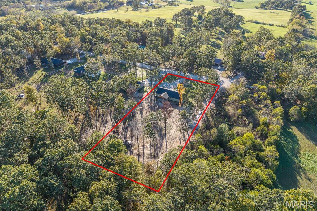 23350 Marvel Drive Lebanon, MO 65536 - Photo 4 of 32