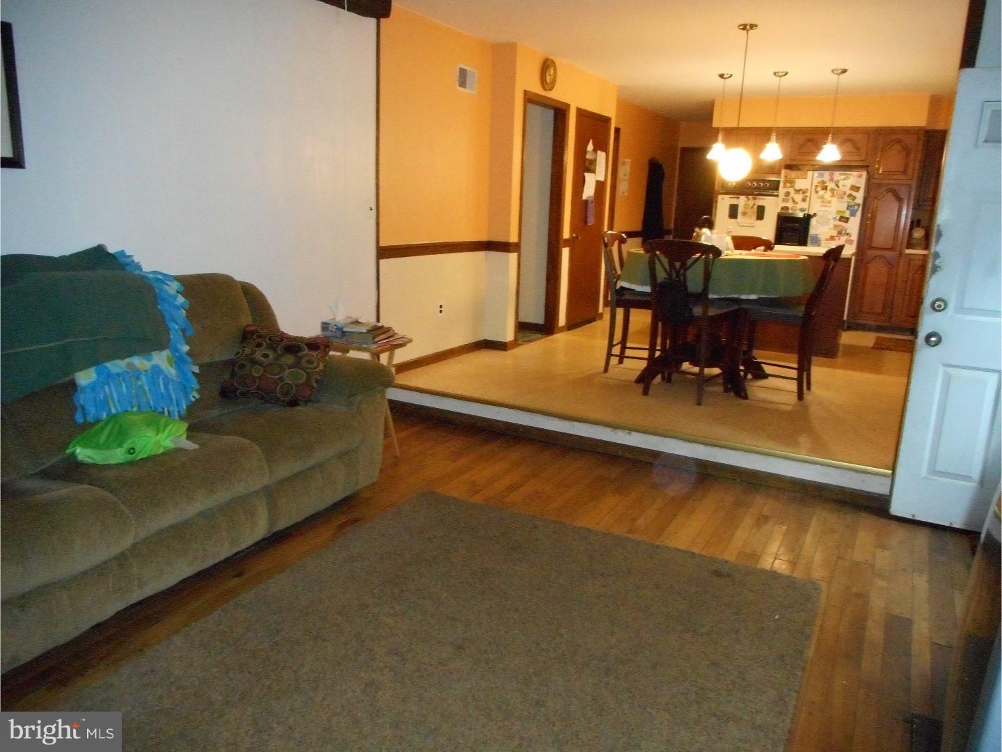 2202 Fostertown Road Hainesport, NJ 08036 - Photo 4 of 14