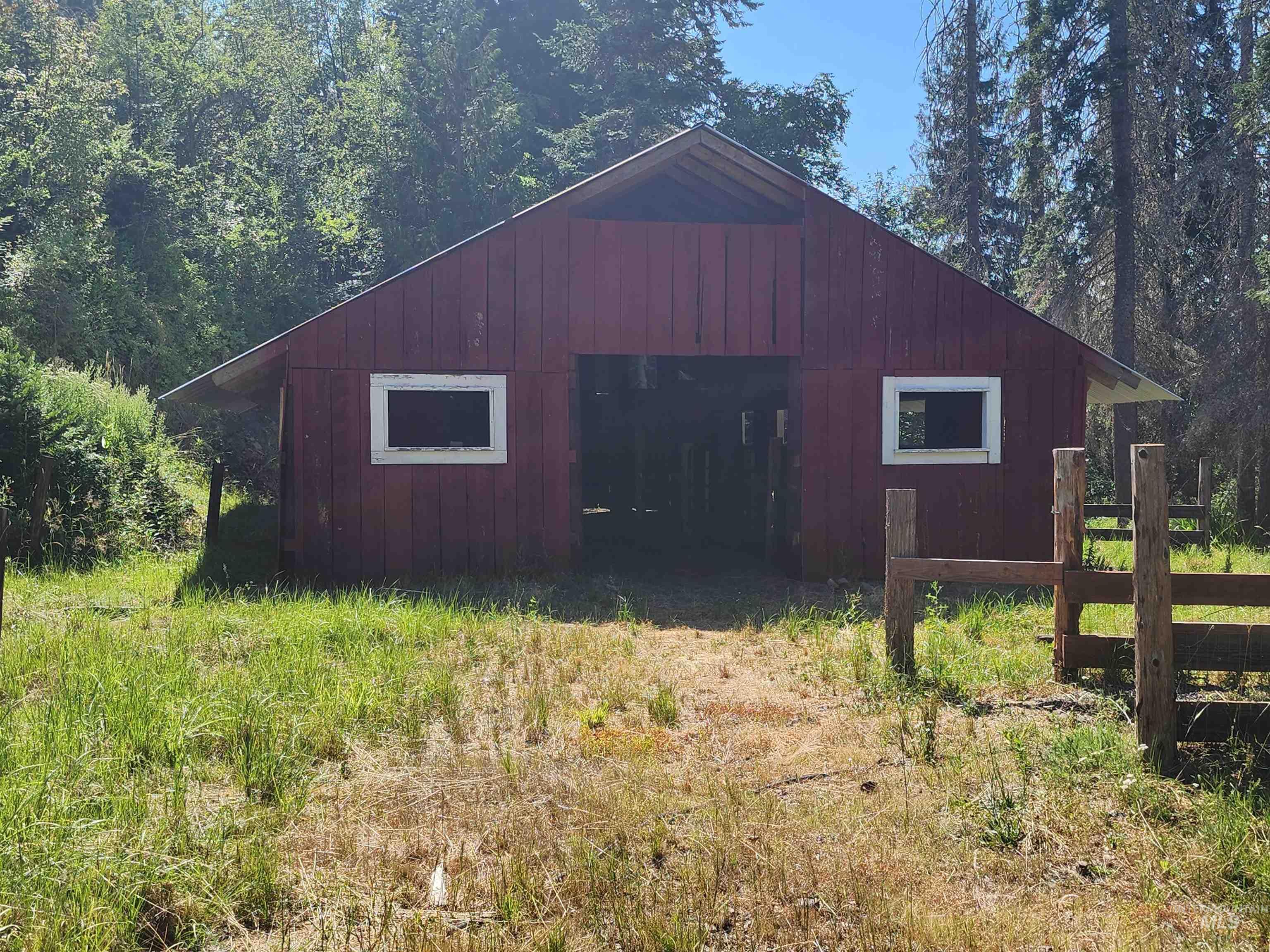 126 Shira Road Stites, ID 83552 - Photo 13 of 45