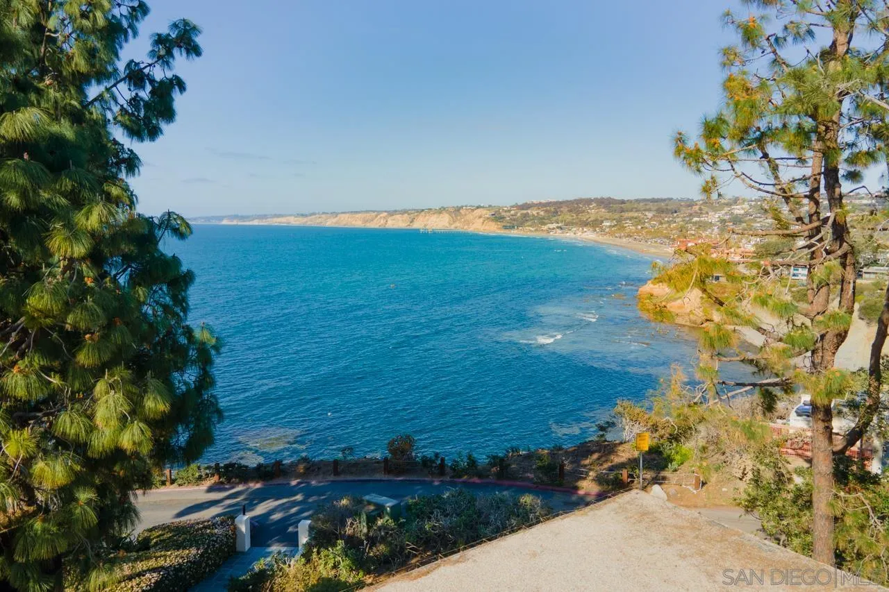 1595 Coast Walk La Jolla, CA 92037 - Photo 15 of 24 a view of a yard with an outdoor space