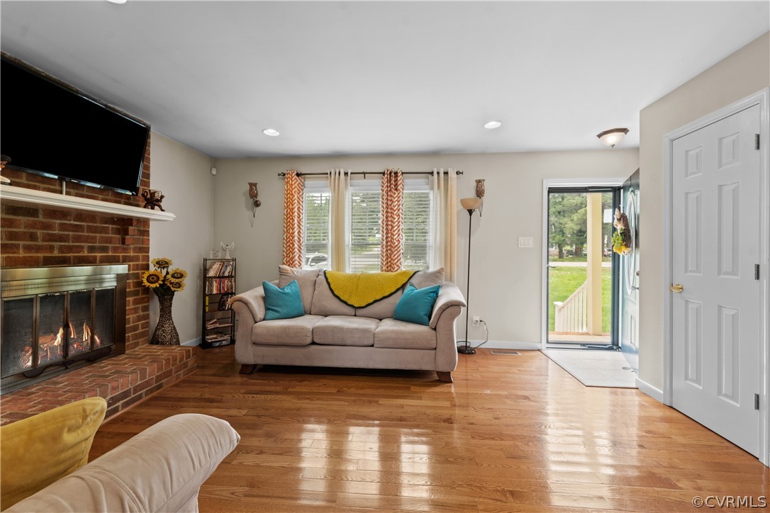 10443 West Providence Road Chesterfield, VA 23236 - Photo 4 of 17 Gallery Image 4