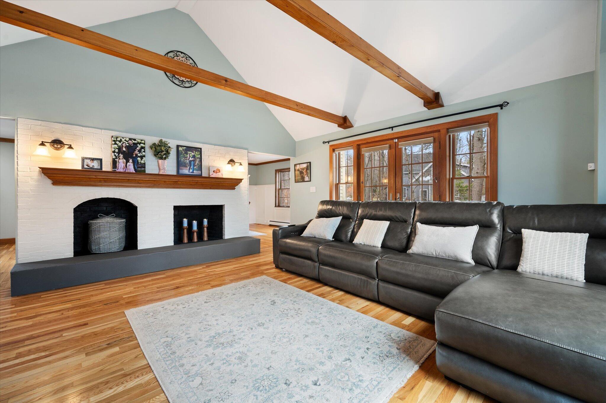43 Darling Parke Drive Bangor, ME 04401 - Photo 13 of 110 13-Living Room