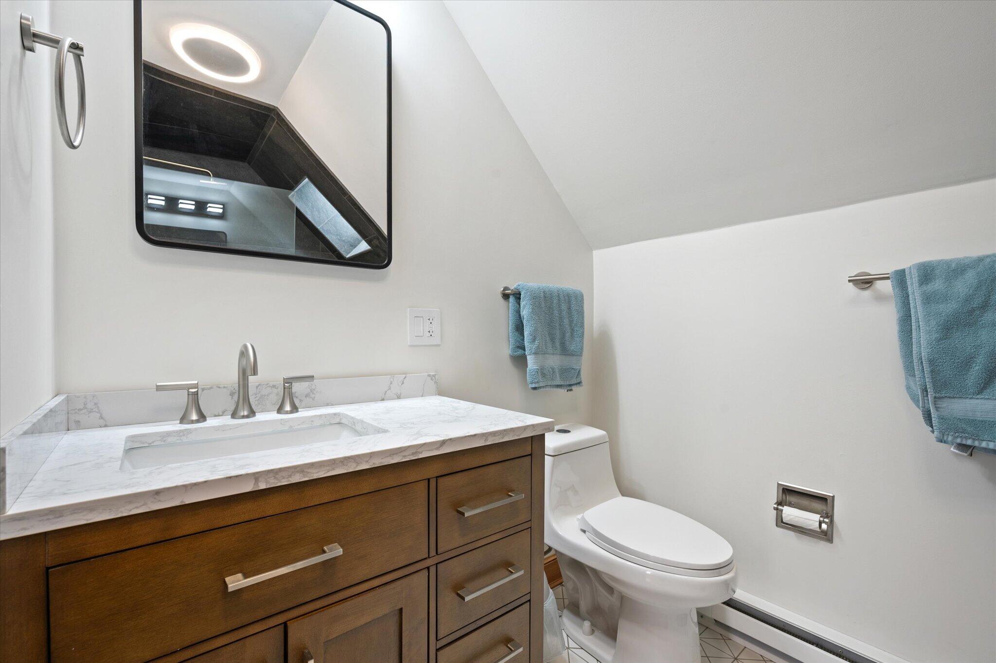 43 Darling Parke Drive Bangor, ME 04401 - Photo 52 of 110 52-3rd Flr Bathroom