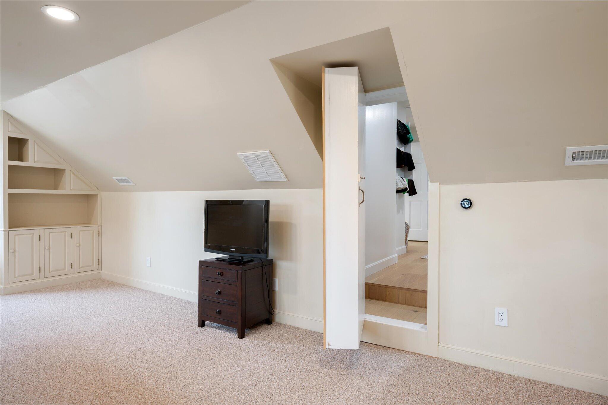 43 Darling Parke Drive Bangor, ME 04401 - Photo 68 of 110 68-Bonus Room_Bedroom 7