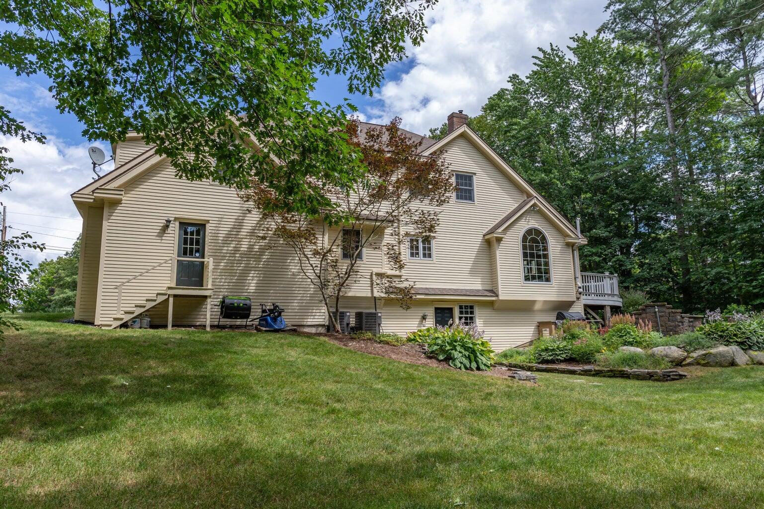 43 Darling Parke Drive Bangor, ME 04401 - Photo 91 of 110 20240316205426843535000000-o