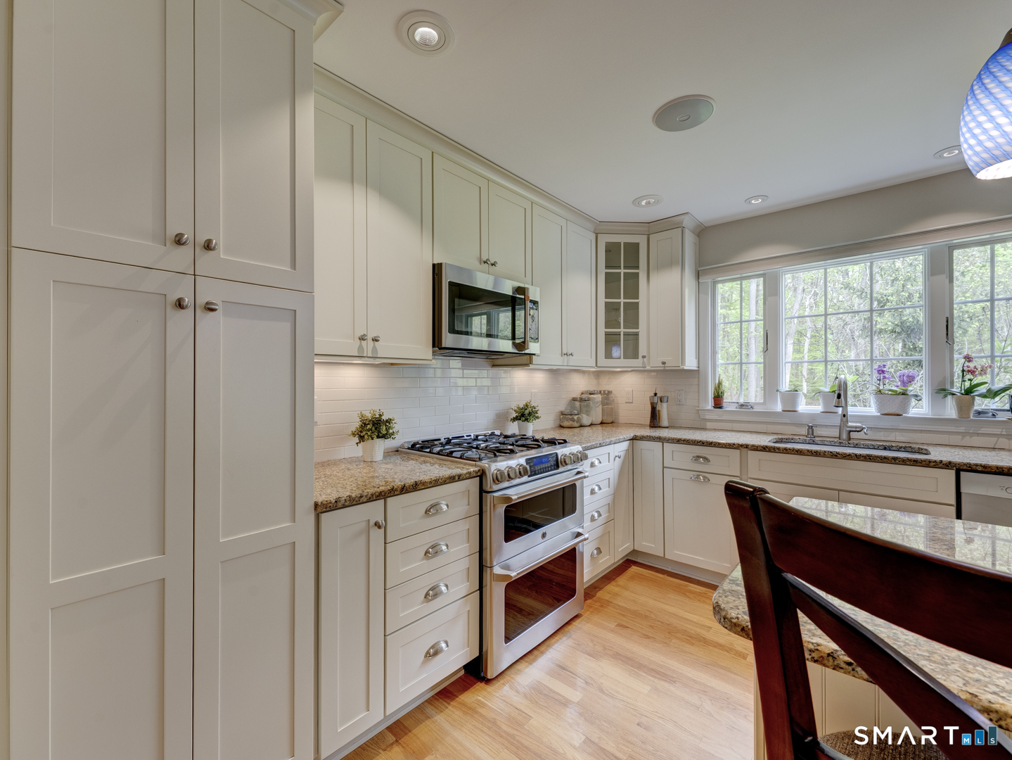 111 Acorn Road Madison, CT 06443 - Photo 6 of 25