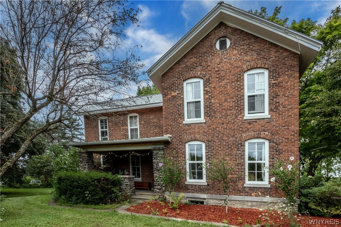 6110 Salt Road Clarence, NY 14031 - Photo 1 of 47 Gallery Image 1