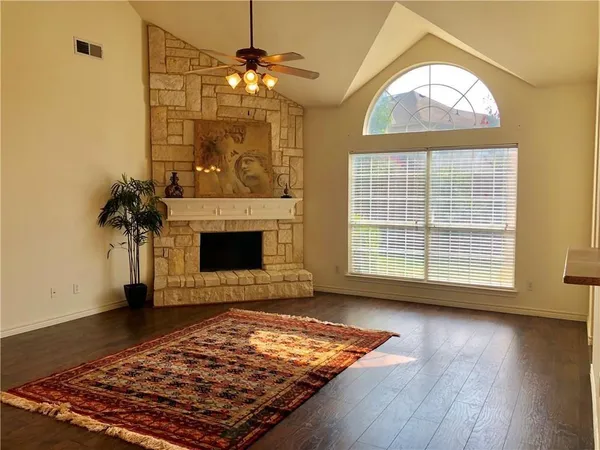 $2,800 | 11712 Pheasant Creek Drive, Fort Worth, TX 76244